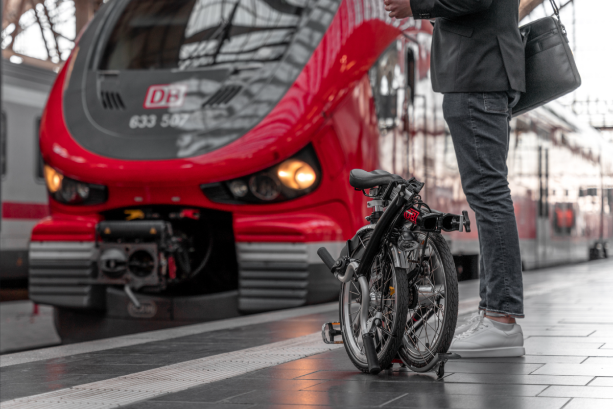 Jahresticket mit Faltrad-Abo: Brompton kooperiert mit der Deutschen Bahn