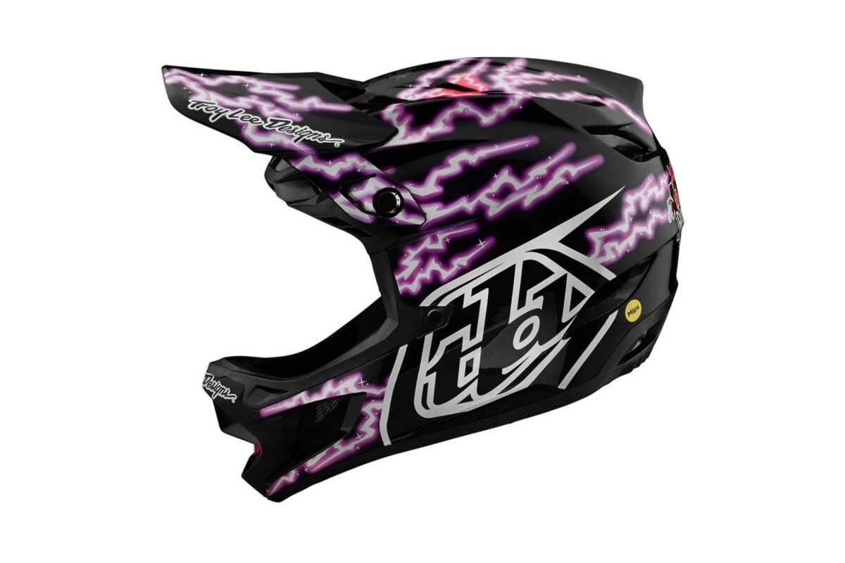 Adventsverlosung für WBR [Gewinn 3/7, Woche 3]: Troy Lee Designs D4 Composite Red Bull Rampage